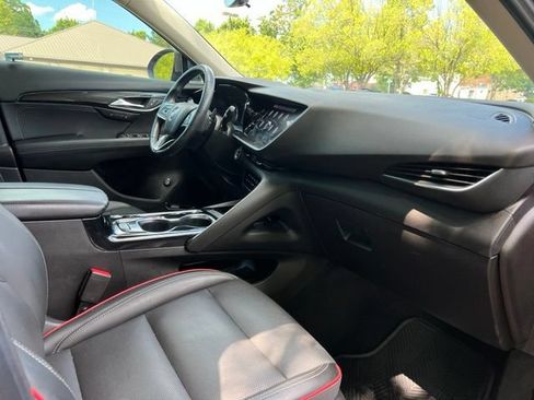 Used 2022 Buick Envision Essence w/ Technology Package II FWD image 23
