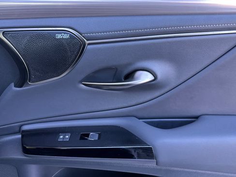Certified 2023 Lexus ES 350 F Sport w/ Accessory Package (Z1) FWD image 18