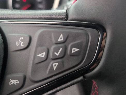 Used 2023 Chevrolet Equinox RS FWD image 24