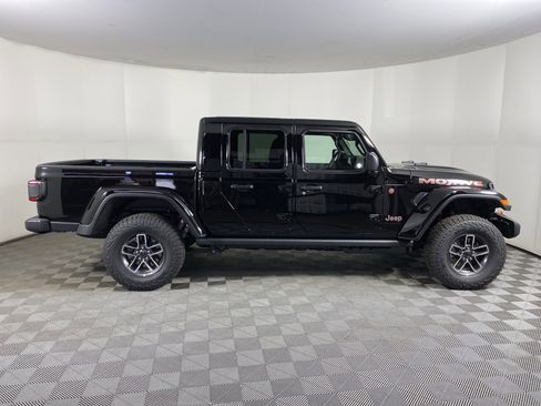 New 2026 Jeep Gladiator Mojave image 5