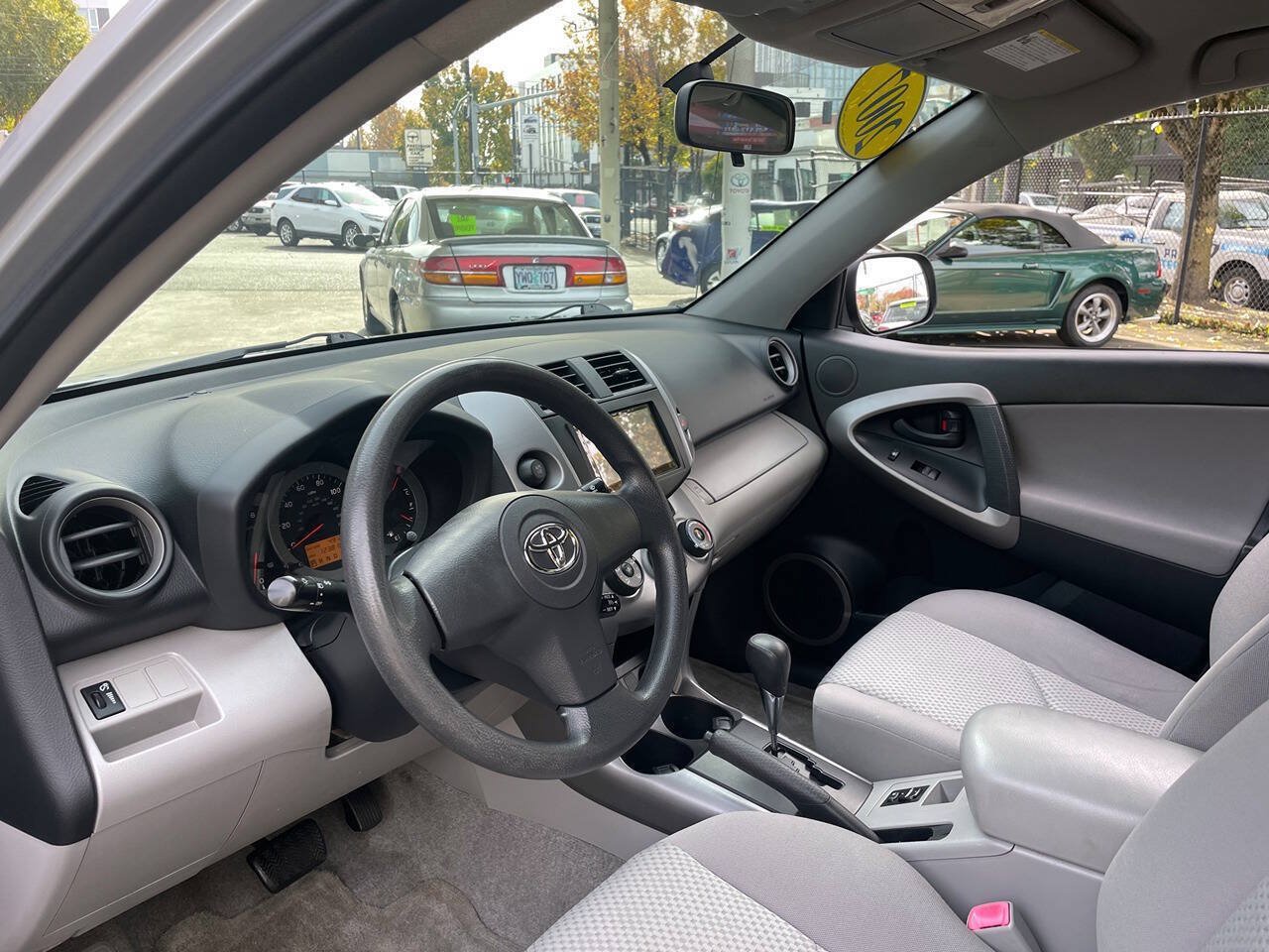 Used 2007 Toyota RAV4 2WD image 12
