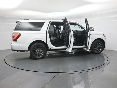 Certified 2021 Ford Expedition Max Limited image 5