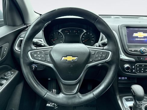 Used 2023 Chevrolet Equinox LT AWD/4WD image 12