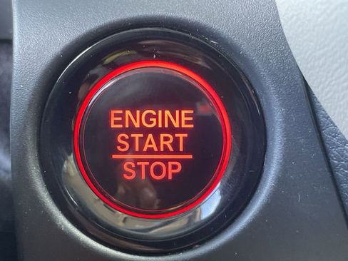 Used 2024 Honda HR-V LX image 16