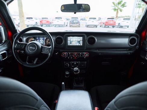 Used 2021 Jeep Gladiator Sport image 32