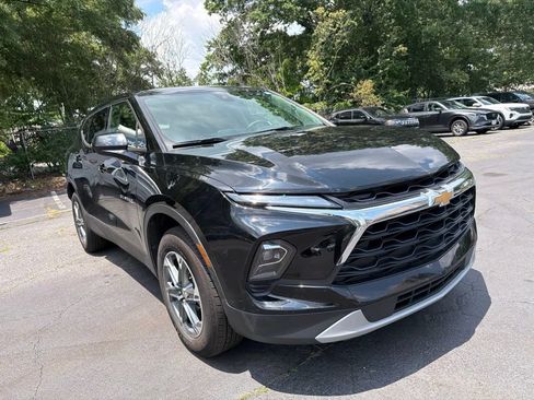 Used 2025 Chevrolet Blazer LT FWD image 5