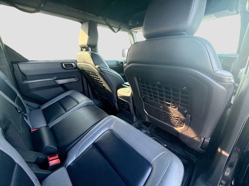 Used 2022 Ford Bronco Black Diamond image 26