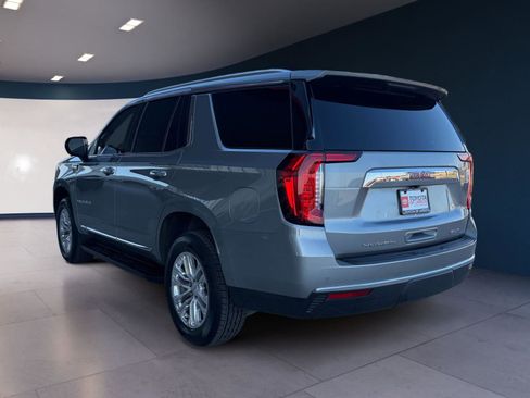 Used 2024 GMC Yukon SLT image 3