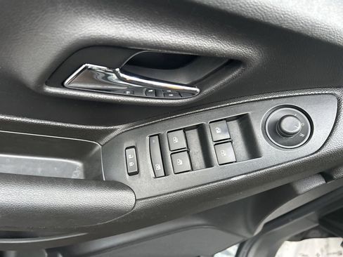Used 2019 Chevrolet Trax LS w/ Tint and Cruise Package image 21