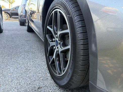 Used 2017 Ford Focus SEL FWD image 7