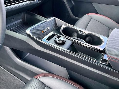 New 2027 Chevrolet Equinox RS FWD image 13
