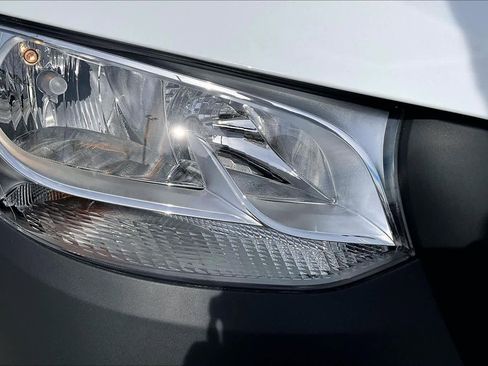 New 2025 Mercedes-Benz Sprinter 2500 image 15