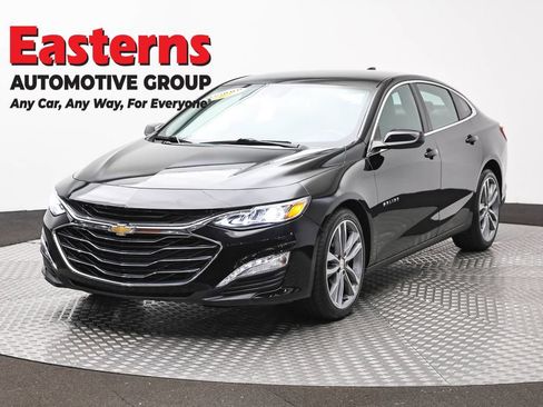 Used 2024 Chevrolet Malibu LT FWD image 1