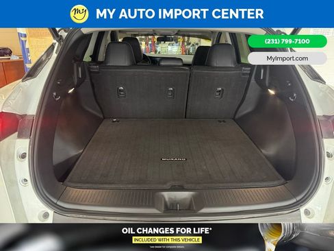 Used 2025 Nissan Murano SV AWD/4WD image 26