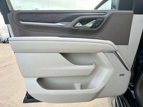 Certified 2021 GMC Yukon Denali image 24