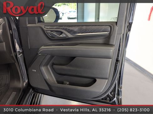 Used 2024 GMC Yukon Denali w/ Denali Reserve Package AWD/4WD image 7