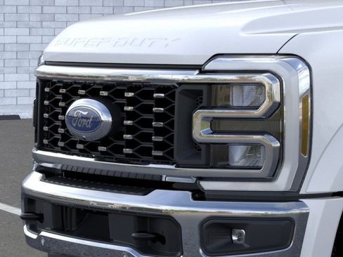 New 2026 Ford F450 Lariat AWD/4WD image 17