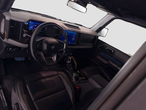 Used 2023 Ford Bronco Badlands AWD/4WD image 25