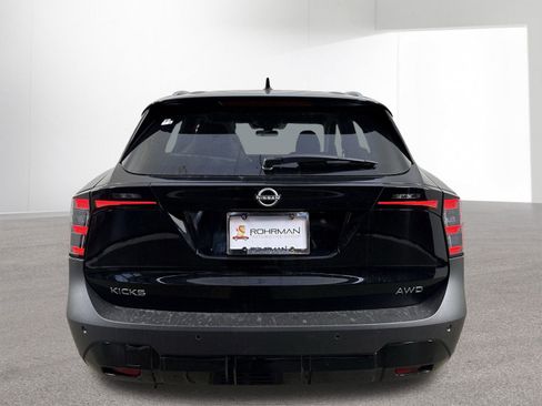 New 2025 Nissan Kicks SV w/ SV Premium Package image 33