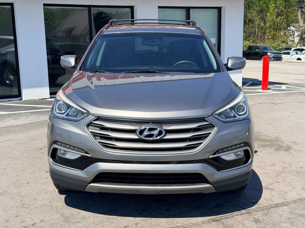 Used 2018 Hyundai Santa Fe Sport w/ 2.4L Value Package 02 FWD image 9
