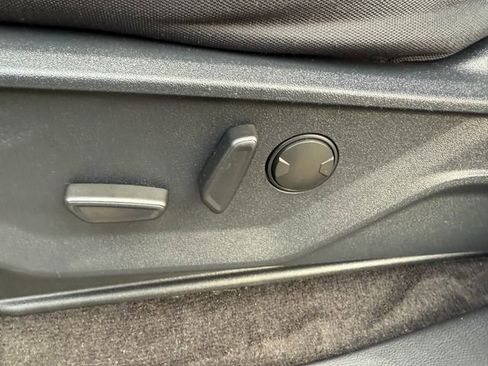 Used 2022 Ford F150 XLT w/ Equipment Group 302A High image 22