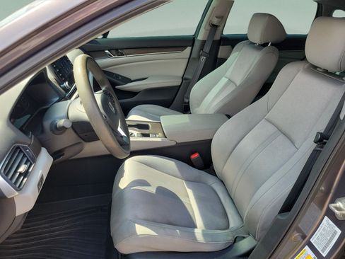 Used 2019 Honda Accord EX image 14