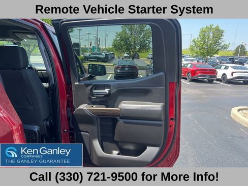 Used 2020 Chevrolet Silverado 1500 RST AWD/4WD image 38