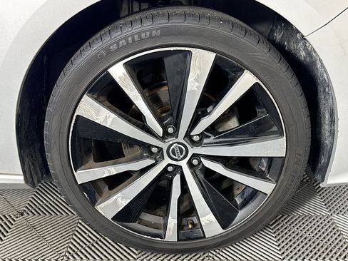 Used 2021 Nissan Altima 2.5 SR FWD image 31