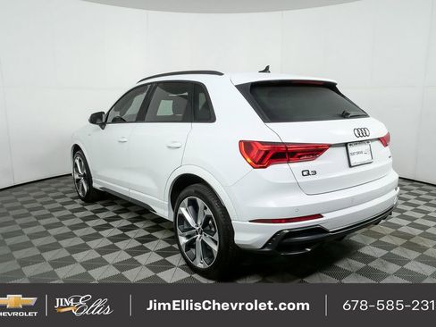 Used 2022 Audi Q3 2.0T Premium Plus image 3