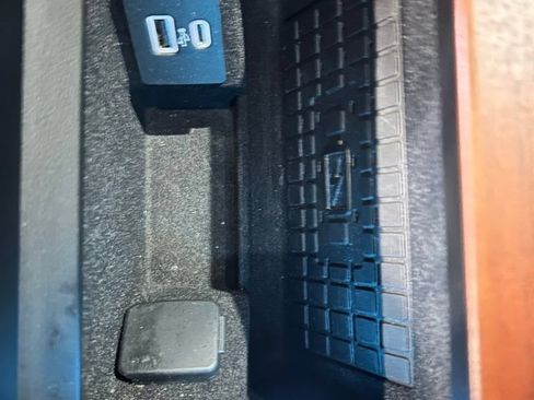 Used 2024 Lincoln Navigator Reserve w/ Equipment Group 201A AWD/4WD image 32