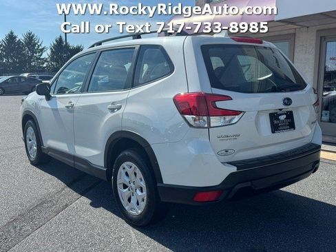 Used 2022 Subaru Forester AWD/4WD image 5