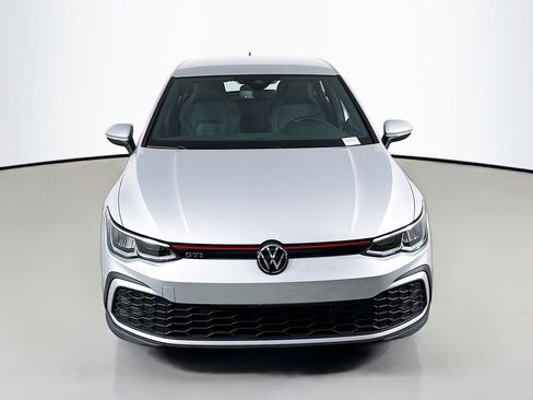 Used 2022 Volkswagen GTI S image 2