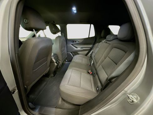 Used 2025 Chevrolet Equinox LT image 29