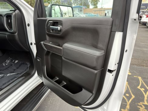 Used 2020 Chevrolet Silverado 1500 LTZ w/ LTZ Plus Package AWD/4WD image 11