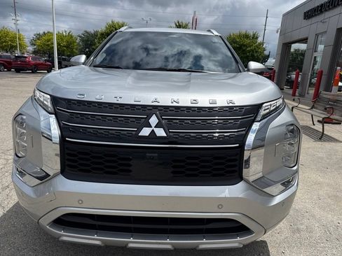 Used 2023 Mitsubishi Outlander SEL AWD/4WD image 11