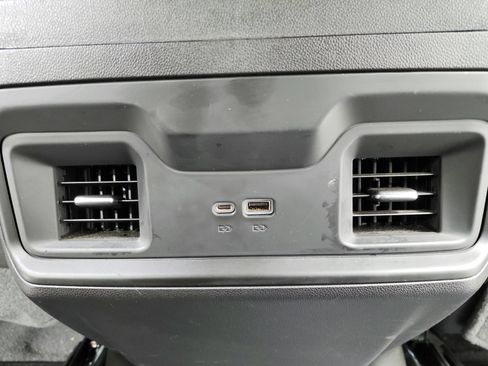 Used 2022 Chevrolet Silverado 1500 RST w/ Convenience Package II AWD/4WD image 41