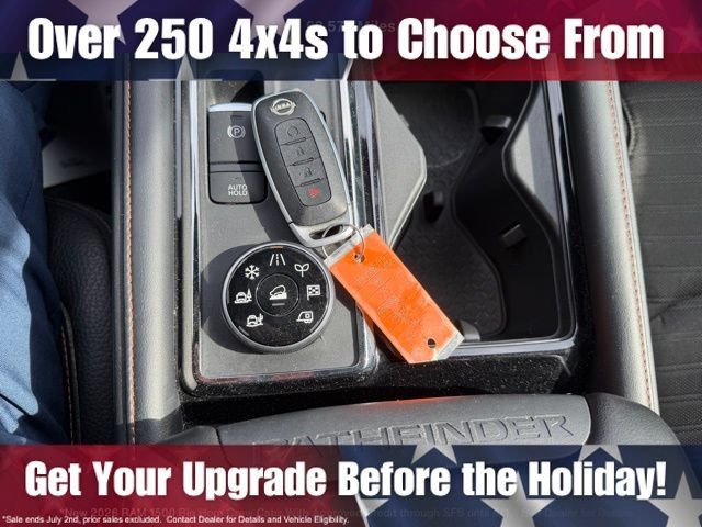 Used 2023 Nissan Pathfinder Rock Creek AWD/4WD image 32
