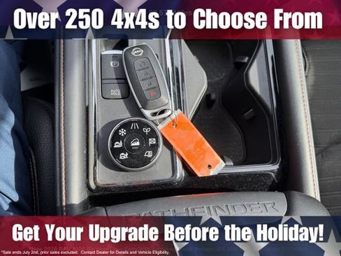 Used 2023 Nissan Pathfinder Rock Creek AWD/4WD image 32