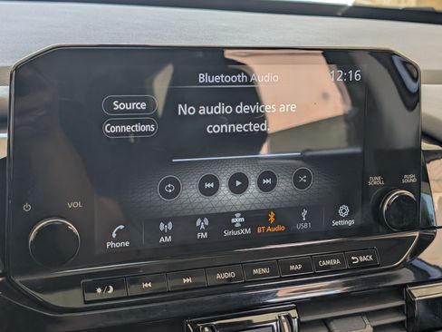 Used 2025 Nissan Pathfinder Platinum w/ Cargo Package FWD image 32