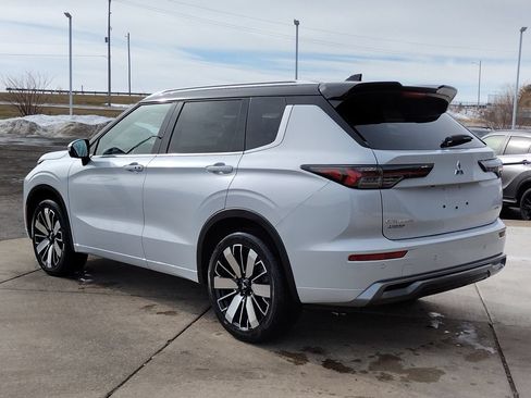 New 2026 Mitsubishi Outlander SEL AWD/4WD image 19