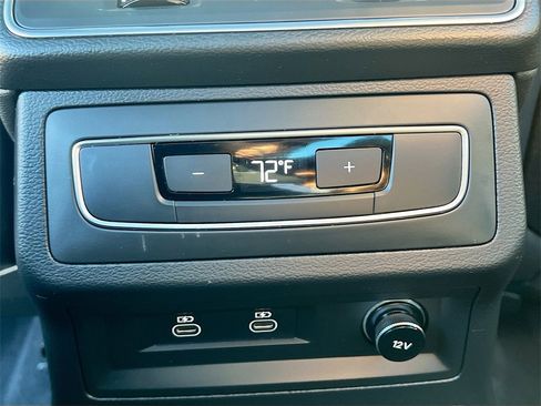 Used 2024 Audi A6 Premium Plus image 26