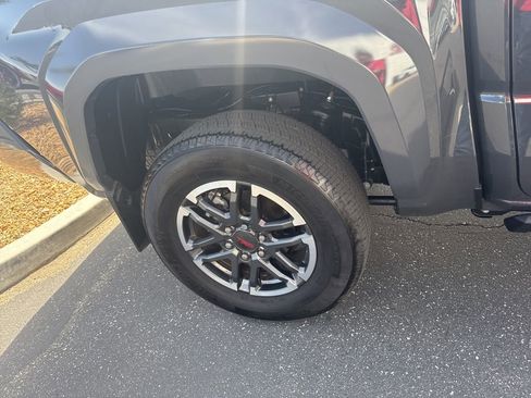 Certified 2024 Toyota Tacoma TRD Sport w/ TRD Sport Upgrade Package AWD/4WD image 20