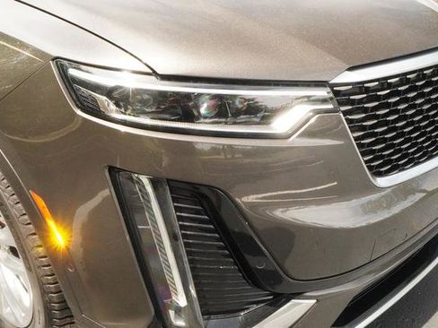 Used 2020 Cadillac XT6 Premium Luxury w/ Platinum Package FWD image 34