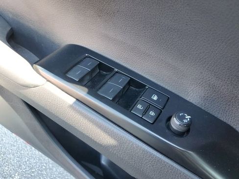 Used 2025 Toyota Camry LE FWD image 30