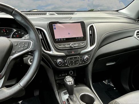 Used 2019 Chevrolet Equinox Premier AWD/4WD image 11