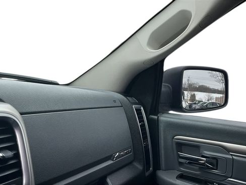 Used 2018 RAM 1500 Big Horn image 19