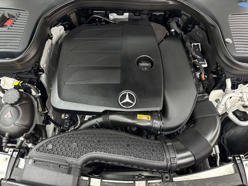 Used 2020 Mercedes-Benz GLC 300 4MATIC w/ AMG Line image 55