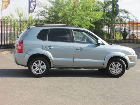 Used 2006 Hyundai Tucson Limited FWD image 13