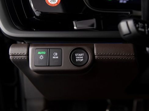 New 2026 Porsche Panamera Turbo image 26