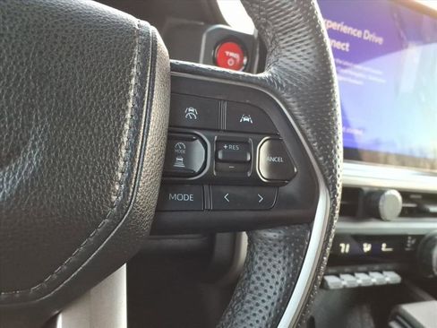 Used 2024 Toyota Tacoma TRD Sport image 21